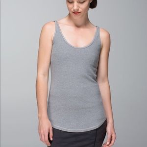 Lululemon mudra tank